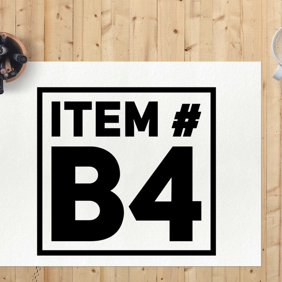 J. McLaughlin White Pants with Zipper Pockets Size 8 - Picture 3 of 3